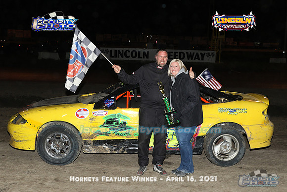 A_Hornet feature winner_7088