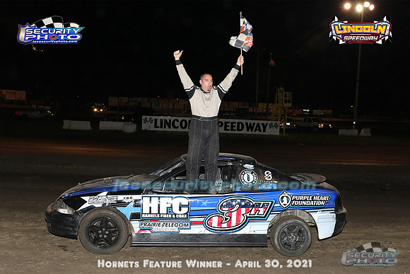 A_Hornet feature winner 7804