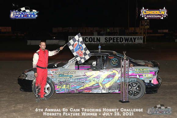 A_Hornet feature winner 1337