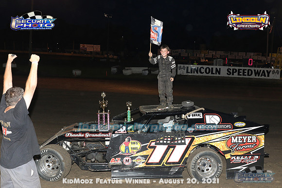 A_KidModz feature winner 1795