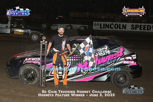 A_Hornet feature winner 1237