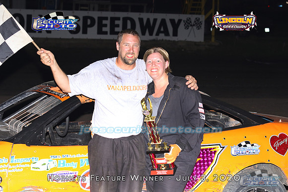 A_Hornet Feature winner 5828
