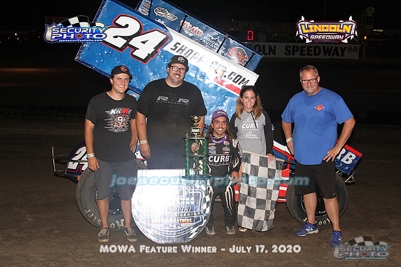 A_MOWA feature winner_3451