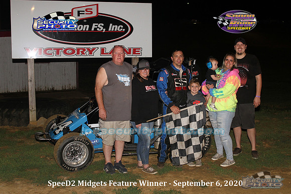 A_Speed2 Midgets feature winner 4443